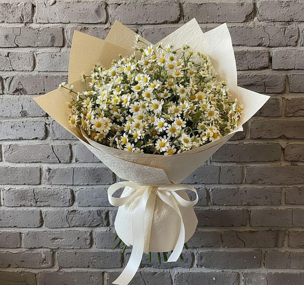Букет цветов из: Ромашки в Тобольске