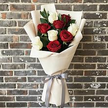 Букет цветов из:  Розы в Тобольске