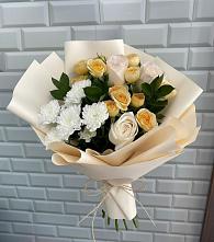 Букет цветов из:  Розы и Хризантемы в Тобольске
