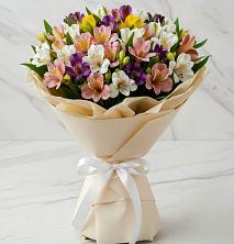 Букет цветов из:  Альстромерии в Тобольске