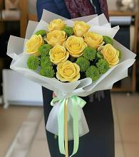 Букет цветов из:  Хризантемы и Розы в Тобольске