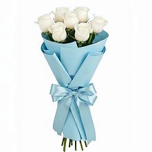 Букет 7 белых роз Проуд в Тобольске