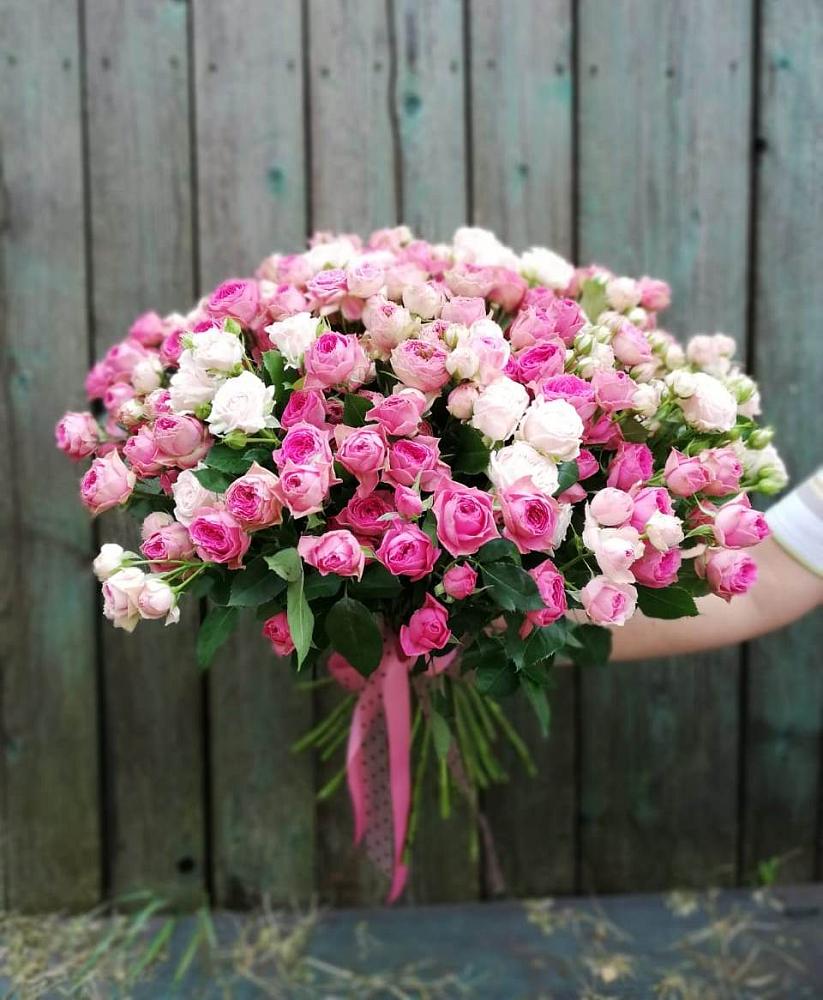 Букет Розовые кустовые розы Натали и Лав Лидия в Тобольске