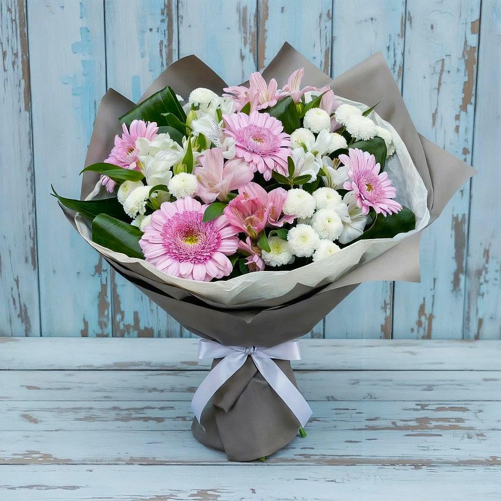 Букет цветов из: Герберы, Альстромерии и Хризантемы в Тобольске