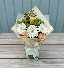 Букет цветов из:  Герберы, Розы и Хризантемы в Тобольске