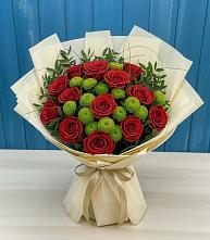 Букет цветов из:  Розы и Хризантемы в Тобольске